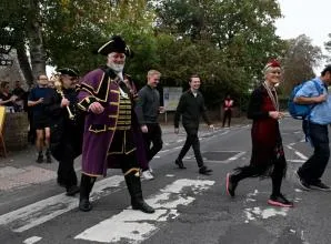 In pictures: More than 600 walkers take on Maidenhead Boundary Walk